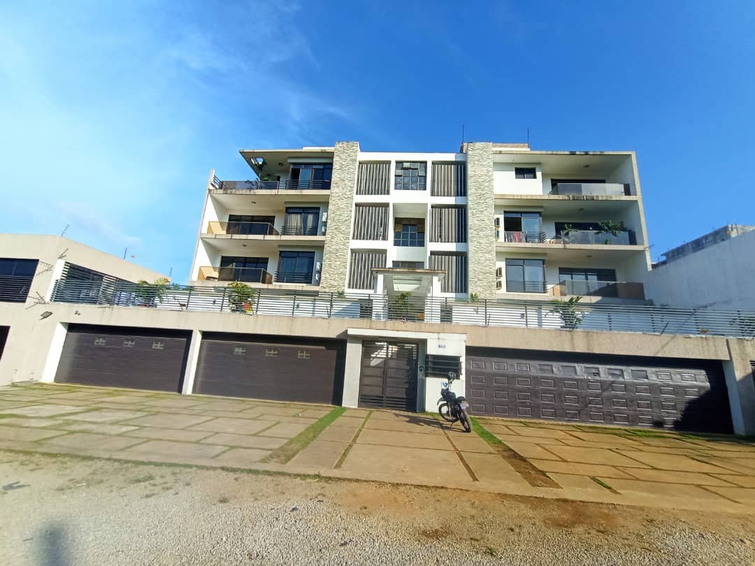 Image showcasing Luxury Home Abidjan | L’immobilier en Afrique, autrement